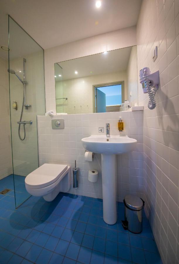 Hotel Kassari Puhkekeskus Käina Esterno foto